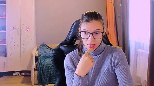 MollyLollipop online show from 03/02/26, 02:01