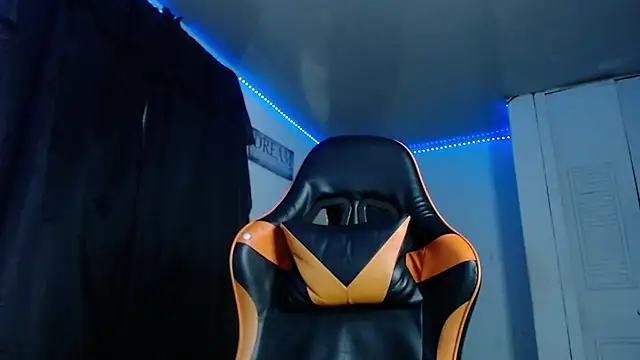 Adam Hudsond online show from 09/19/25, 10:52