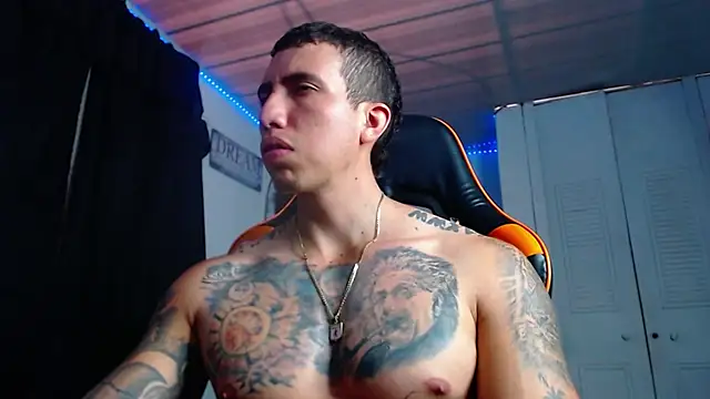 Adam Hudsond online show from 10/30/25, 03:20