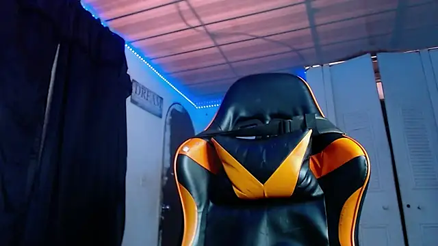 Adam Hudsond online show from 10/22/25, 02:27