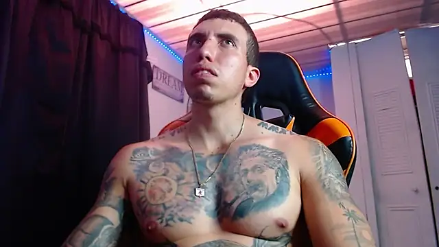 Adam Hudsond online show from 11/01/25, 04:34