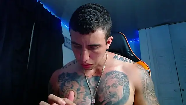 Adam Hudsond online show from 10/29/25, 01:48