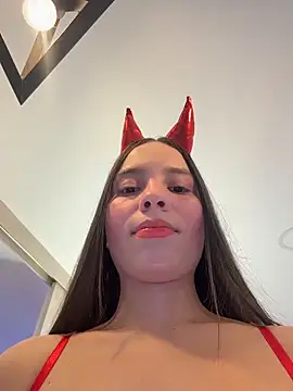 MiaJacksonn online show from 03/27/26, 04:19