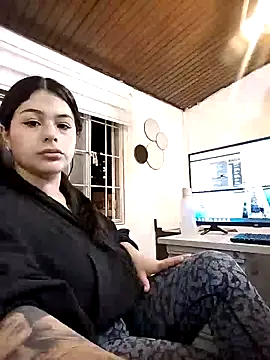 Snapshot of gerald_lodge chatting on 01/23/25, 01:41 gerald lodge online show from 01/23/25, 01:41