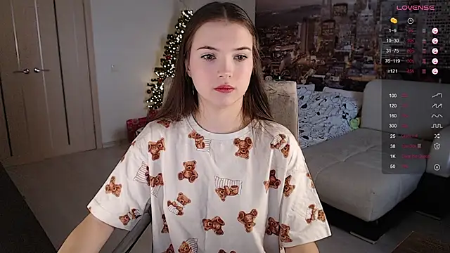 Eva Davie online show from 12/27/24, 08:02