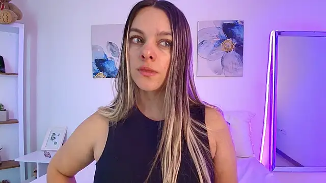Isabella Harley online show from 07/11/26, 01:33