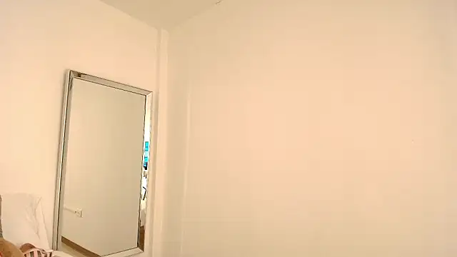 Isabella Harley online show from 02/20/26, 01:57