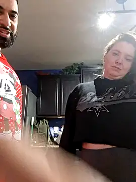 Dawnellecums online show from 12/24/24, 01:59
