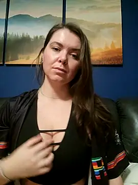 Dawnellecums online show from 12/16/24, 03:40