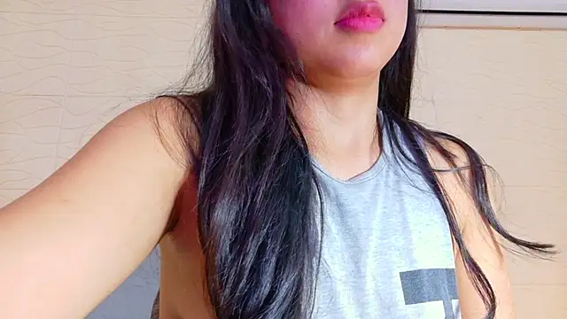 Sweet baby hellen online show from 03/04/25, 10:24