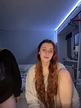 Uniarten online show from 11/16/25, 07:29