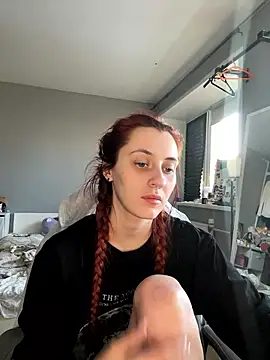 Uniarten online show from 01/13/26, 11:03