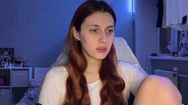 Uniarten online show from 11/04/25, 06:22