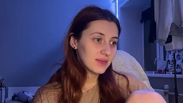 Uniarten online show from 11/06/25, 08:24