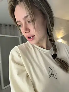 Kylie Desire online show from 11/15/25, 11:42