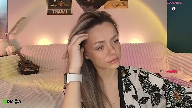 Kylie Desire online show from 12/14/25, 04:08