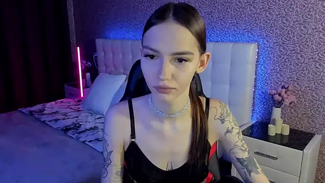 Snapshot of SophieCatty chatting on 02/24/25, 07:55 SophieCatty online show from 02/24/25, 07:55