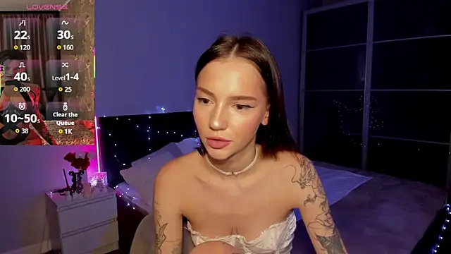 SophieCatty online show from 03/18/26, 10:32