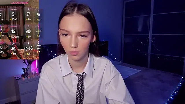 SophieCatty online show from 02/03/26, 06:22