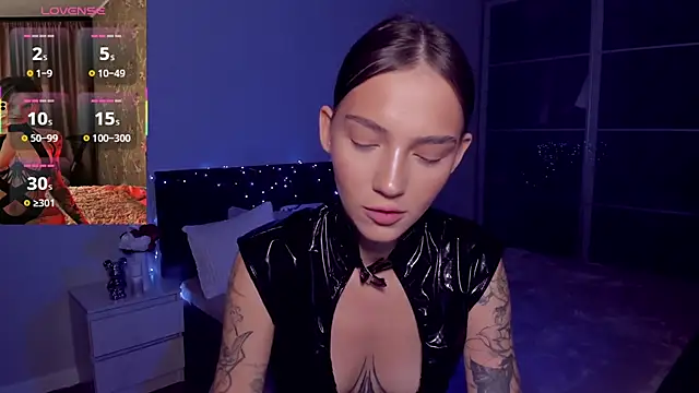 SophieCatty online show from 07/14/26, 11:11