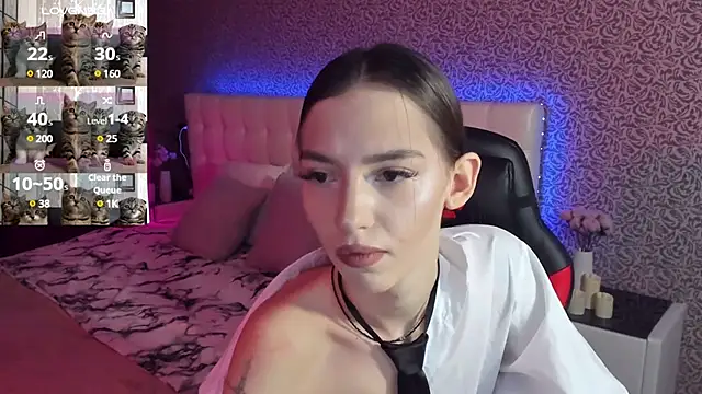 Snapshot of SophieCatty chatting on 02/03/25, 08:57 SophieCatty online show from 02/03/25, 08:57