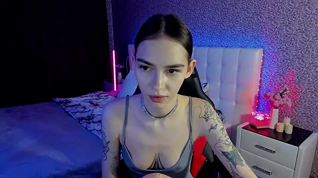 Snapshot of SophieCatty chatting on 03/19/25, 06:55 SophieCatty online show from 03/19/25, 06:55