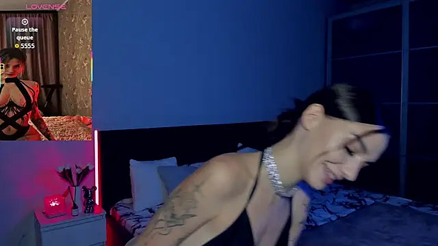 SophieCatty online show from 11/08/25, 12:58