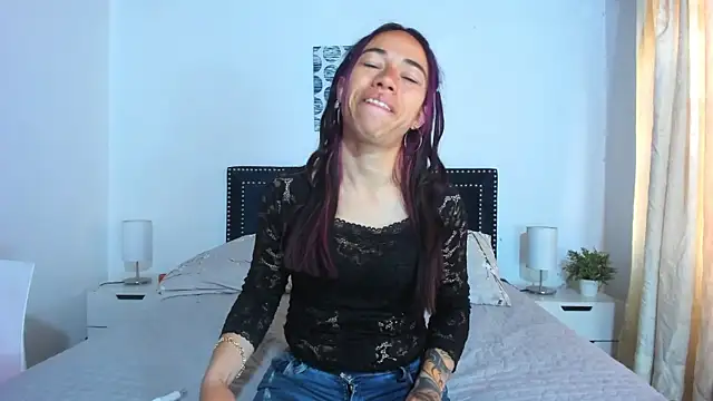 ZulyMichels online show from 09/23/25, 12:34