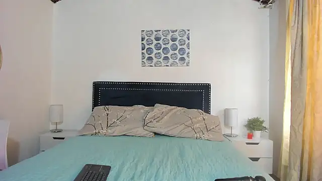 ZulyMichels online show from 12/22/25, 12:38