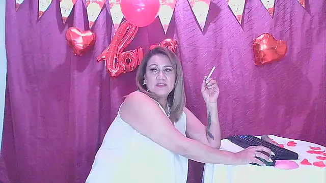 yayita mature online show from 02/09/25, 10:54