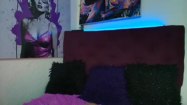 yayita mature online show from 03/18/26, 03:24