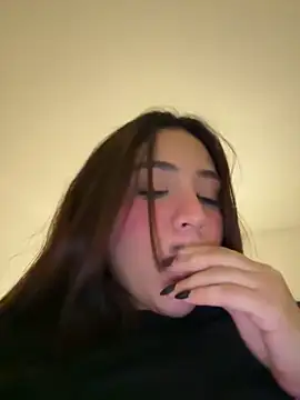 Snapshot of marcimaa chatting on 02/28/25, 05:37 marcimaa online show from 02/28/25, 05:37