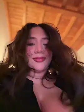 marcimaa online show from 11/26/25, 12:10