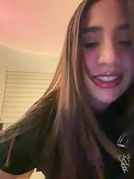 Snapshot of marcimaa chatting on 02/22/25, 12:16 marcimaa online show from 02/22/25, 12:16