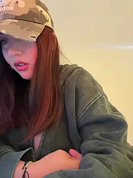 Snapshot of marcimaa chatting on 02/02/25, 10:17 marcimaa online show from 02/02/25, 10:17