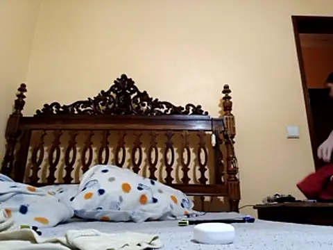 White rabbit  online show from 01/13/26, 08:57