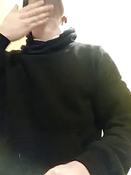 White rabbit  online show from 02/25/25, 10:09