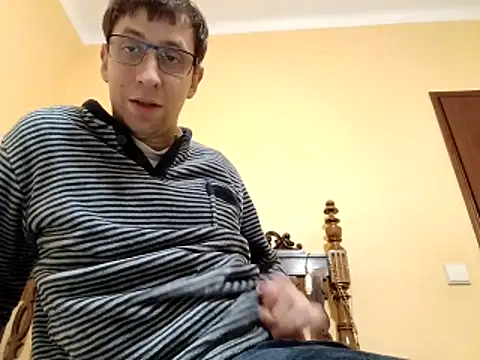 White rabbit  online show from 02/04/26, 12:16