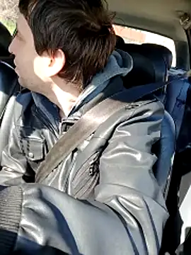 White rabbit  online show from 02/21/26, 11:01