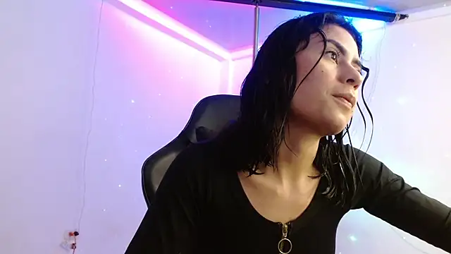 Snapshot of Martina1369 chatting on 06/21/26, 09:31 Martina1369 online show from 06/21/26, 09:31
