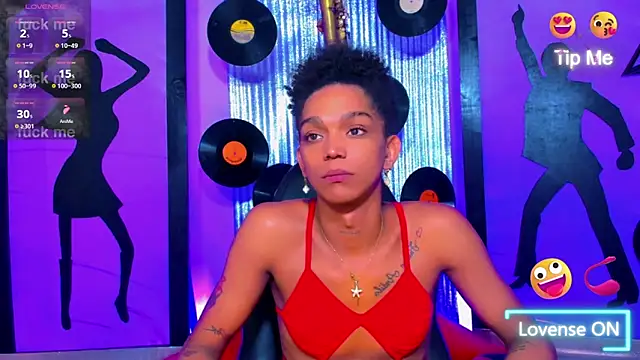 nickyminach  online show from 02/06/26, 03:24