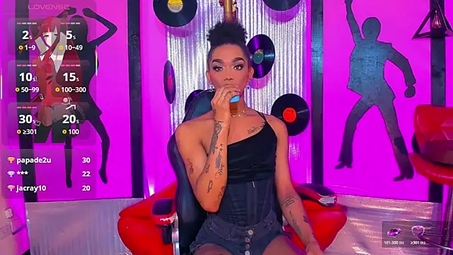 nickyminach  online show from 04/12/26, 10:13