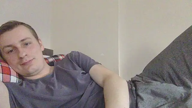 Snapshot of your_andy chatting on 10/01/25, 07:02 your andy online show from 10/01/25, 07:02