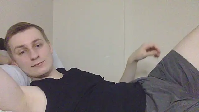 Snapshot of your_andy chatting on 11/22/25, 04:55 your andy online show from 11/22/25, 04:55