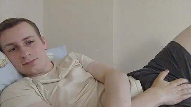 Snapshot of your_andy chatting on 09/10/25, 06:34 your andy online show from 09/10/25, 06:34