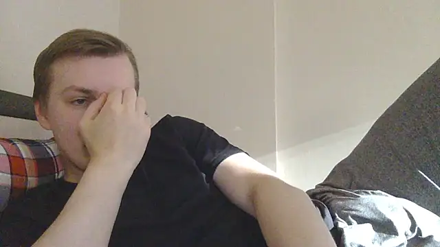 Snapshot of your_andy chatting on 09/28/25, 06:42 your andy online show from 09/28/25, 06:42