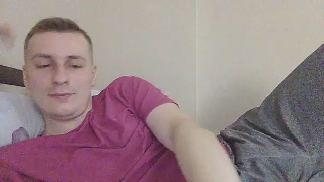 Snapshot of your_andy chatting on 10/21/25, 07:19 your andy online show from 10/21/25, 07:19