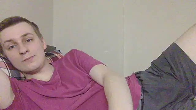 Snapshot of your_andy chatting on 12/20/25, 07:44 your andy online show from 12/20/25, 07:44