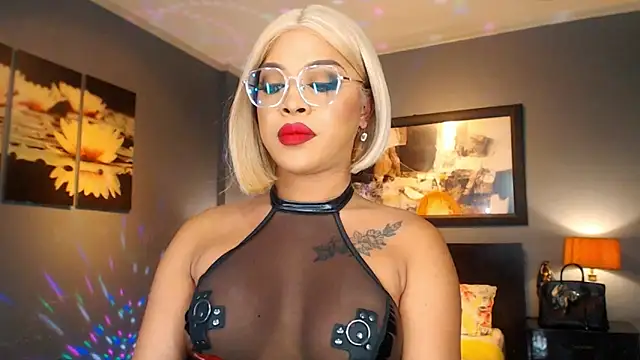 MarryQueen22 online show from 05/10/26, 03:43