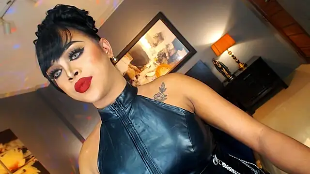 MarryQueen22 online show from 11/07/25, 01:10